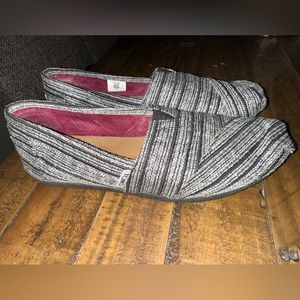 Toms silver metallic Alpargata Striped Slip Ons - size 10 W
